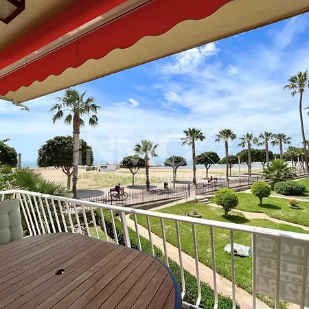 Apartment En 1º Linea De Playa Zona De La Llosa 123b - Inmo22